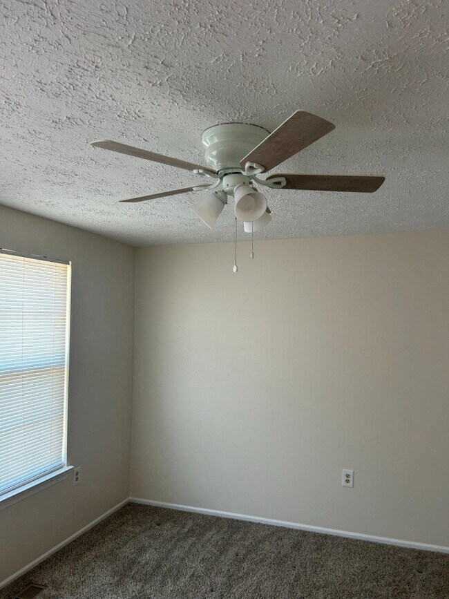 Building Photo - 11231 Joyceton Dr