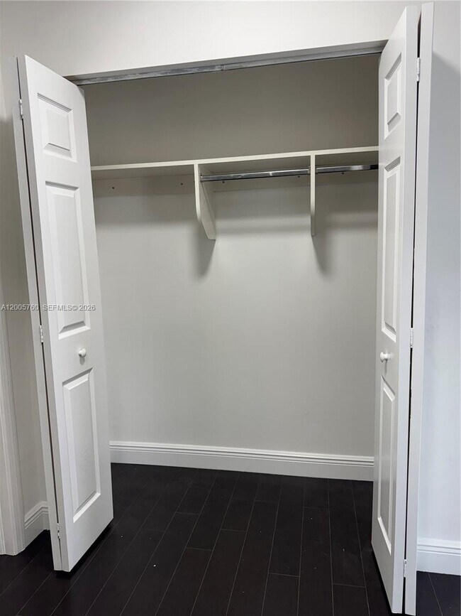 Building Photo - 15071 SW 136th Pl