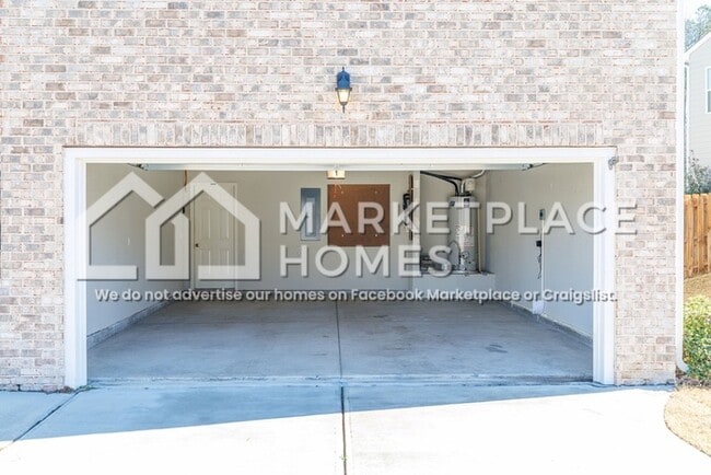 Building Photo - 4606 Southwind Rd