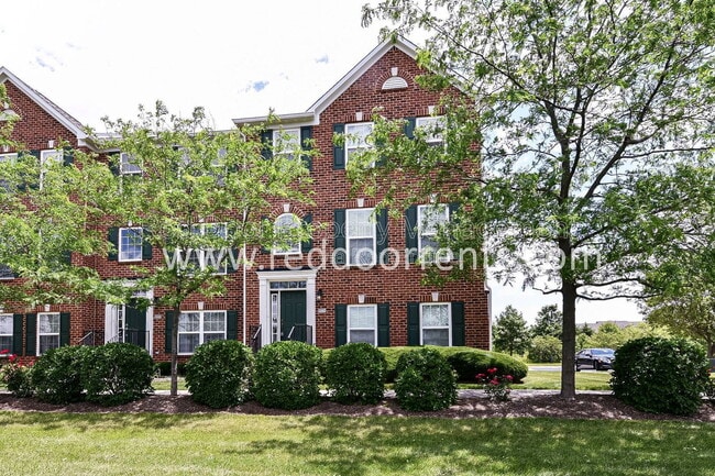 Building Photo - 13340 W Golden Gate Dr