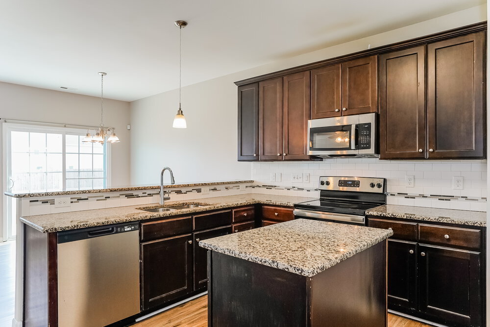 Building Photo - 238 Grovemere Ln
