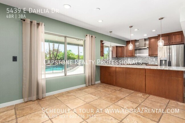Building Photo - 5439 E Dahlia Dr