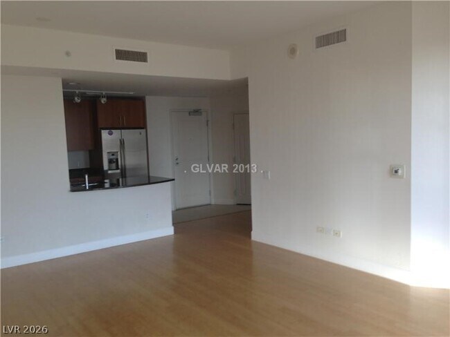 Building Photo - 200 W Sahara Ave