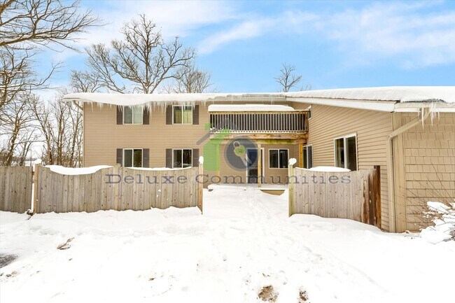 Building Photo - 3 Bedroom 1 Bathroom Apartment in ALTO!!