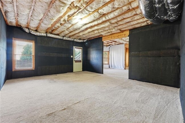 Building Photo - 6437 Blue Water Dr
