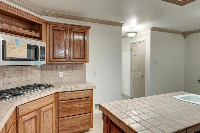 Building Photo - 4249 Rapids Dr