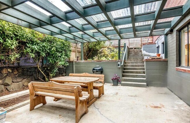 Building Photo - 1 bedroom in Seattle WA 98136