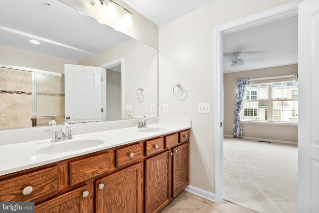 Building Photo - 8479 Randell Rdg Rd