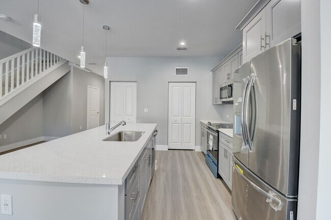 Building Photo - Frederick Isles Townhomes - Delray Beach