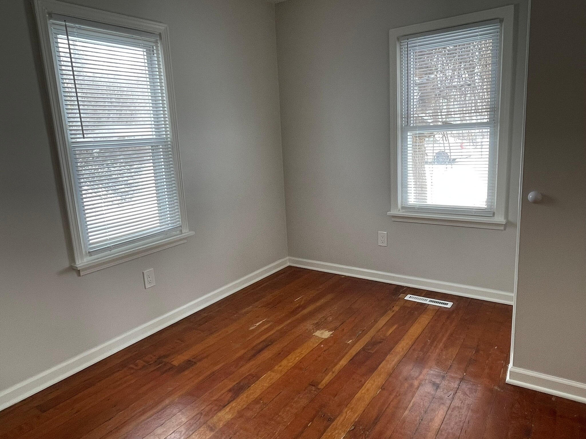 Building Photo - 2450 Gerald Ave