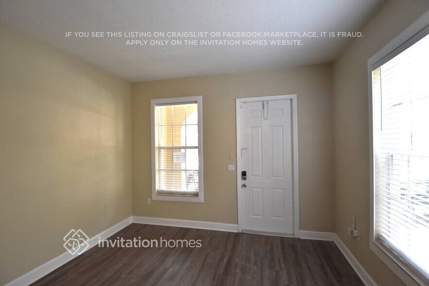 Building Photo - 8668 Blaze Ct