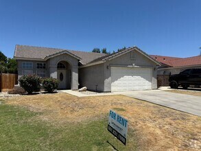 Building Photo - Spacious 4-Bedroom Home in Riverlakes Comm...