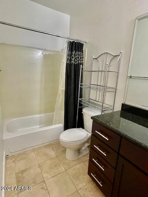 Building Photo - 945 E Playa Del Norte Dr
