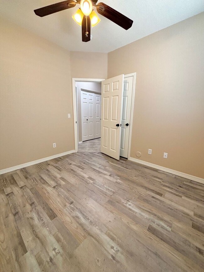 Building Photo - Single Level San Tan Valley Home