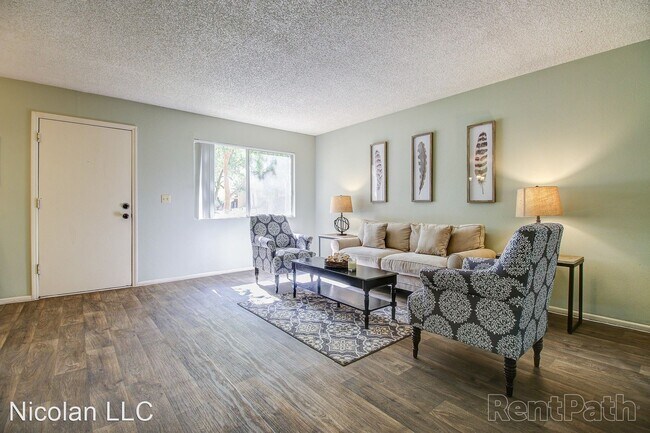 Building Photo - 1701 N Palo Verde Dr