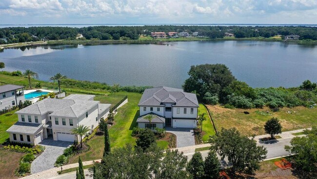Building Photo - 17418 Pesce Loop