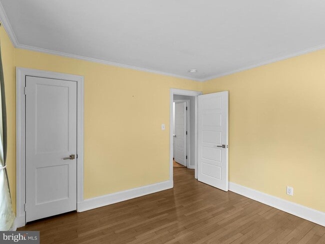 Building Photo - 701 Goldsborough St
