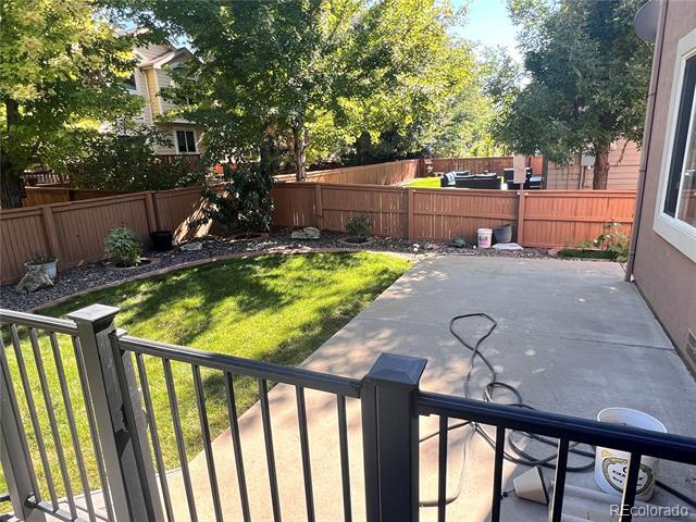 Building Photo - 9766 S Holland St