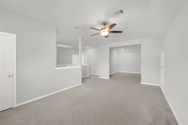 Building Photo - 175 Gray Pne Grv