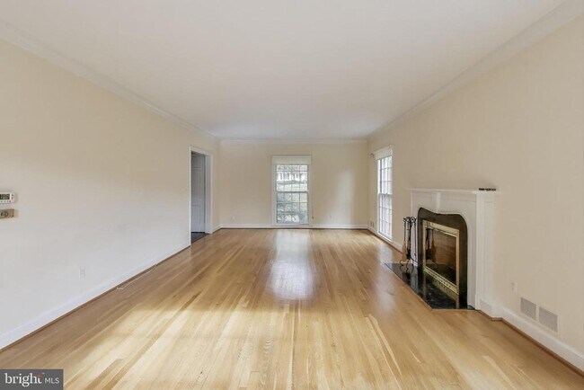 Building Photo - 7308 Burdette Ct