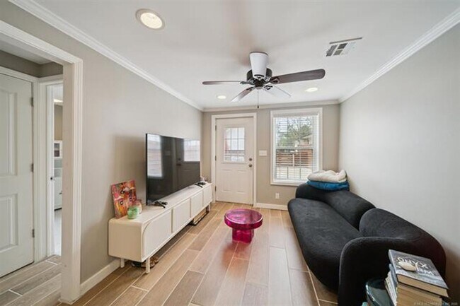 Building Photo - Gorgeous updated and modern open layout