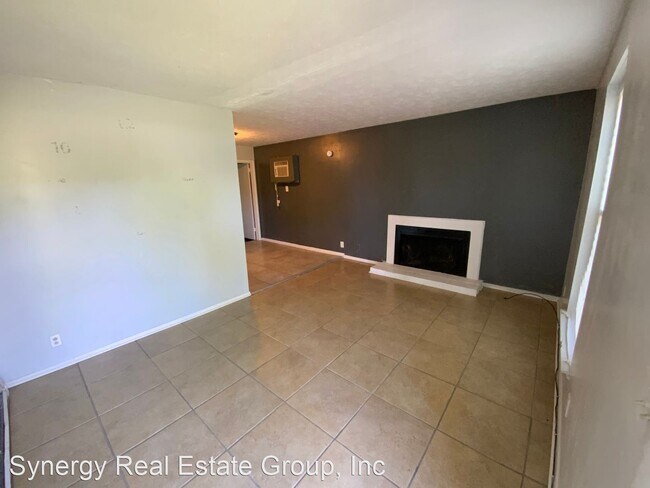 Building Photo - 1 br, 1 bath House - 5116 Linbar Drive