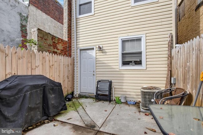 Building Photo - 1451 S Colorado St