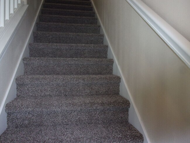 Building Photo - 3154 NW Shooting Star Dr