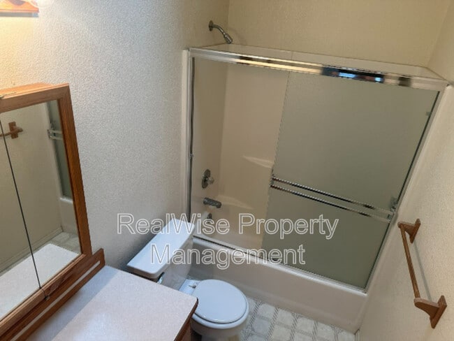 Building Photo - 1467 Cameo Ct