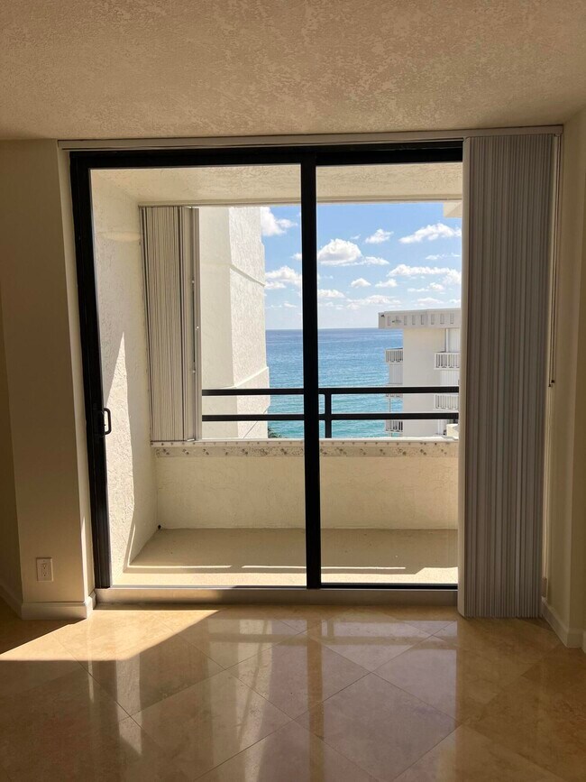 Building Photo - 3560 S Ocean Blvd