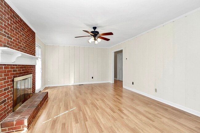 Building Photo - 7401 Quail Ridge Dr