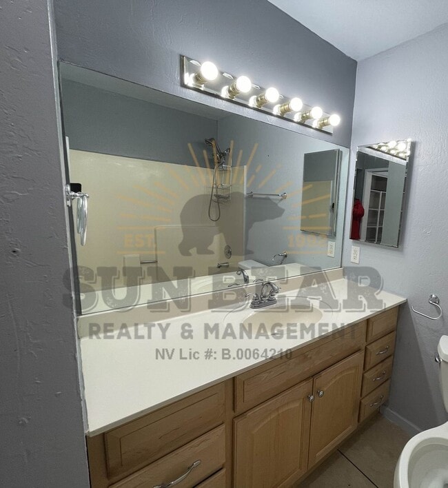 Building Photo - Cute 1 bedroom in Central Location