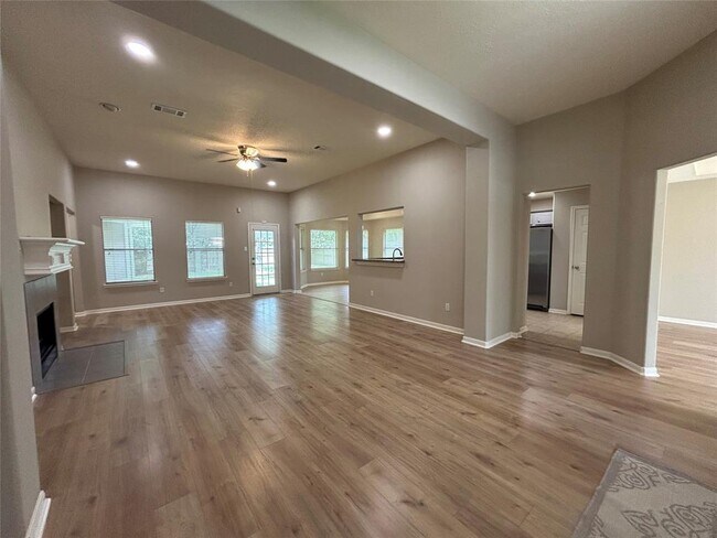 Building Photo - 8714 Willancy Ln
