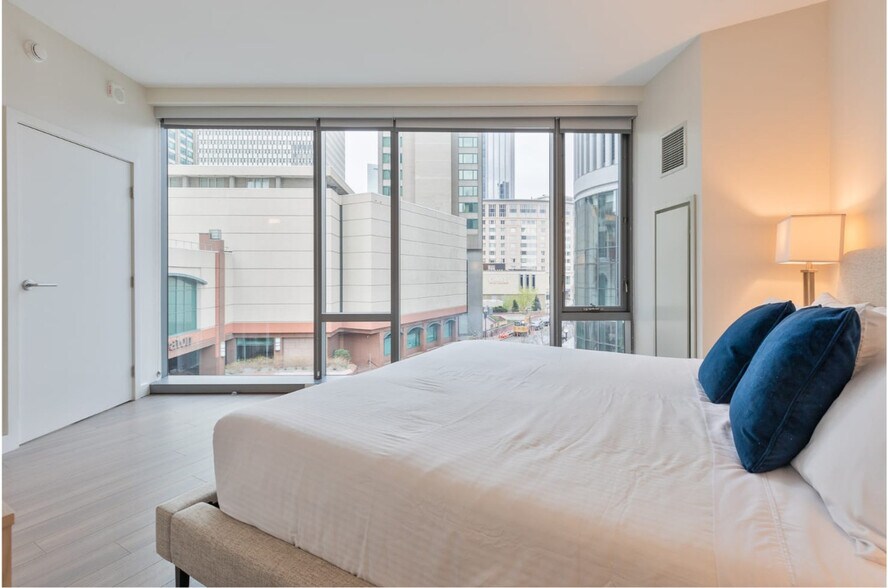 Building Photo - 57-59-59 Belvidere St