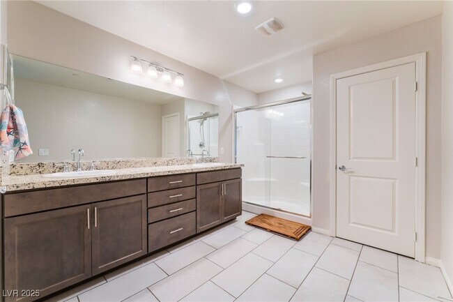 Building Photo - 433 Borgato Ct