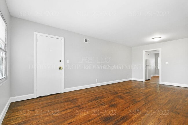 Building Photo - 2211 Gerald Ct