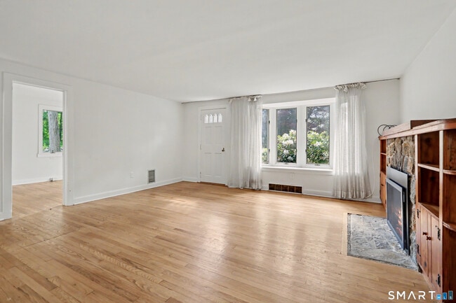 Building Photo - 26 Spruce Mountain Rd