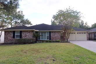 Building Photo - 4839 McDermed Dr