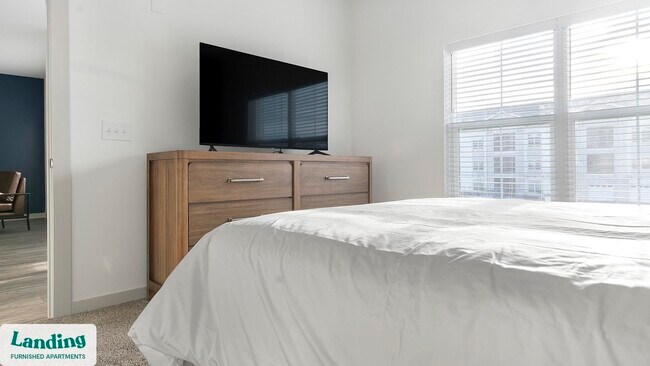 Building Photo - 2740 Village Crossing Blvd