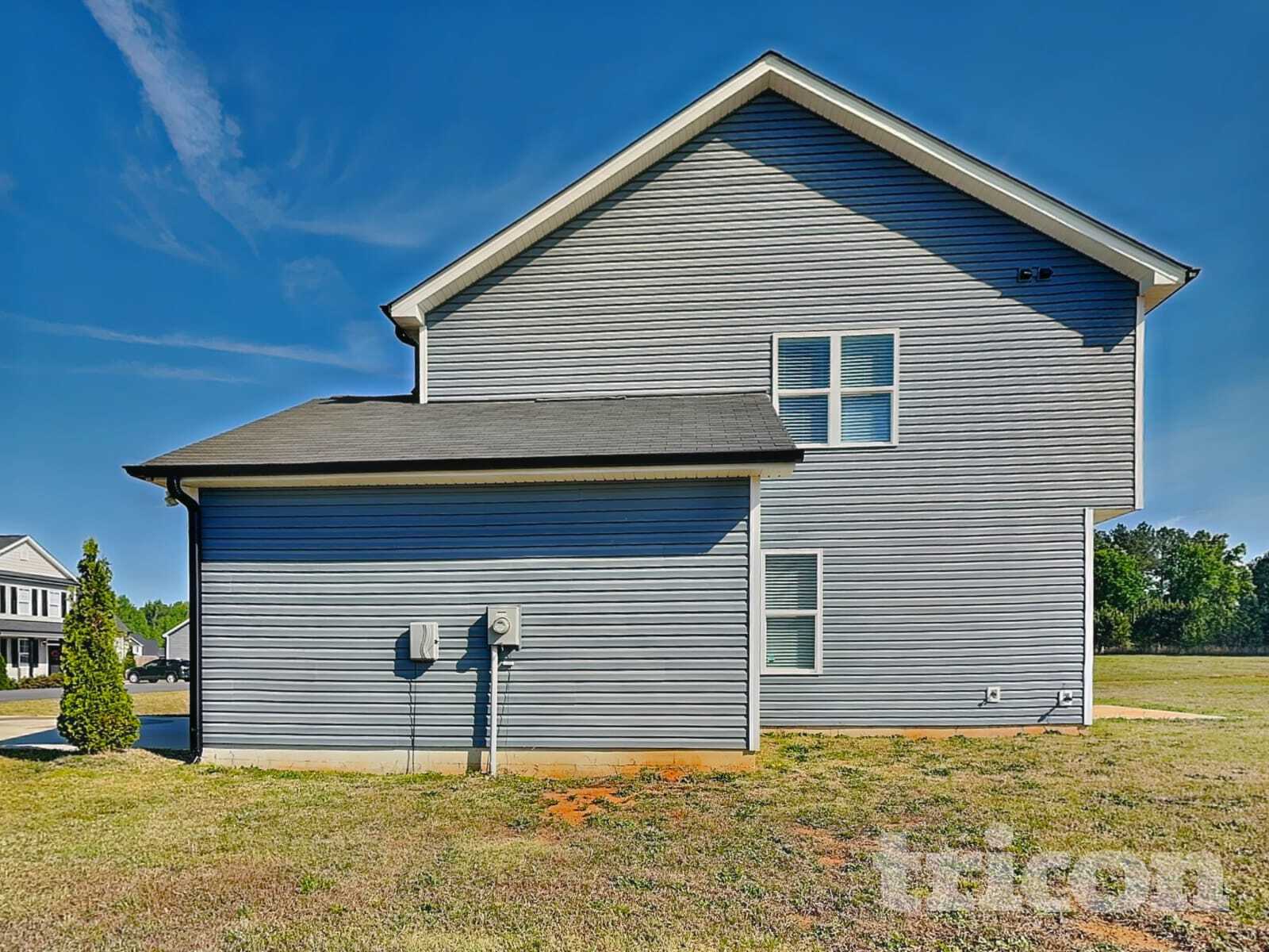 Building Photo - 176 Olde Pl