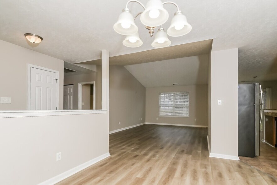 Building Photo - 2314 Gradison Cir