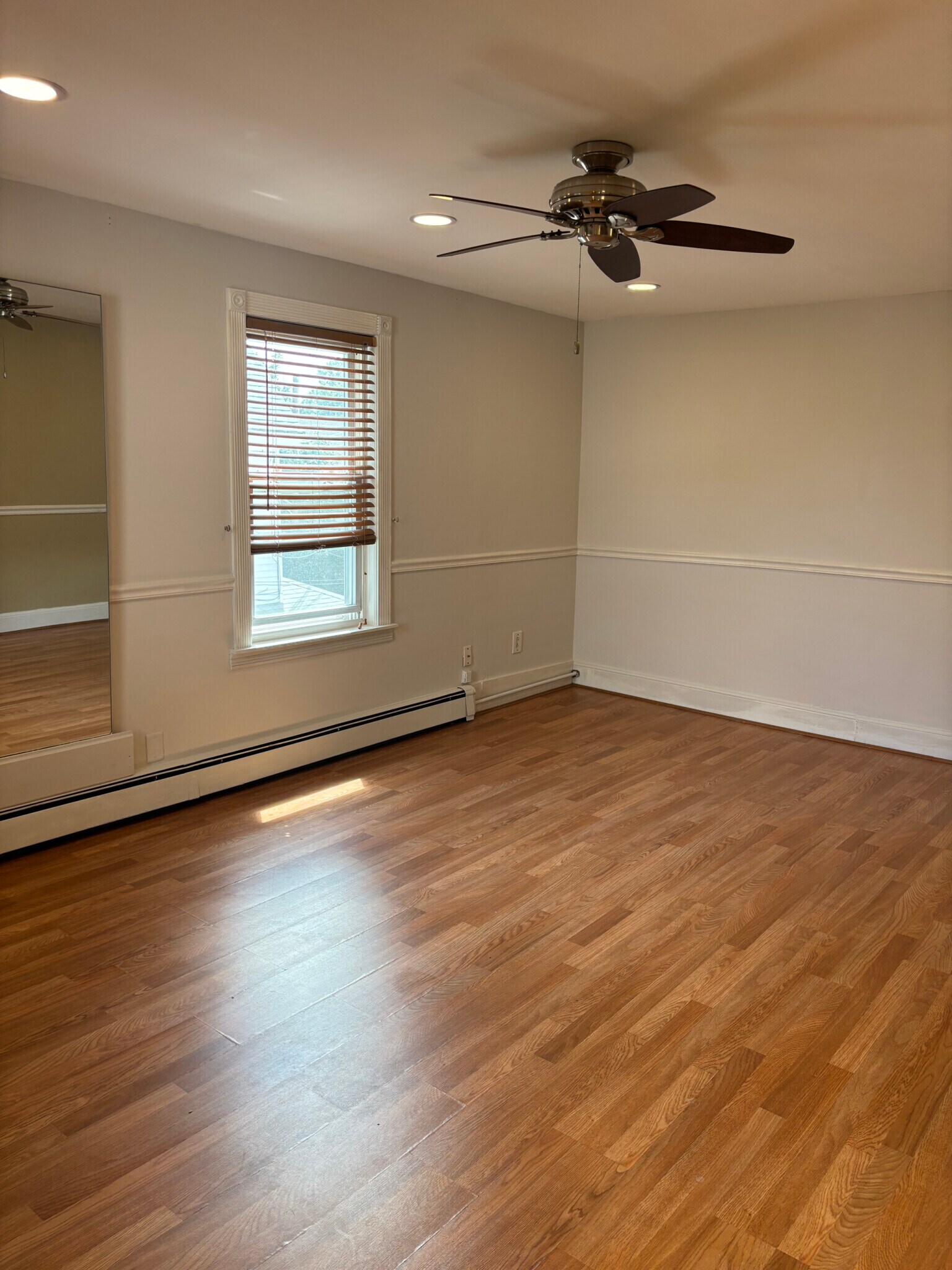 Building Photo - 18 Plimpton Ave