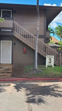 Building Photo - Beautiful Unfurnished 2bdrm / 1.5bath Palm...