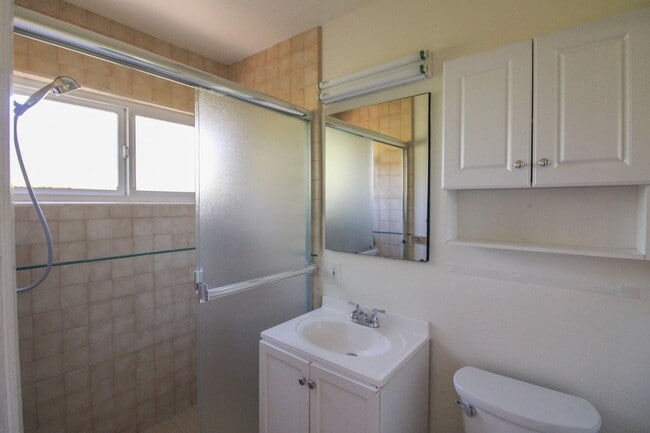 Building Photo - 299 Albert Dr