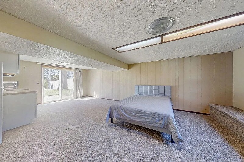 Building Photo - 12217 Sandra Cir