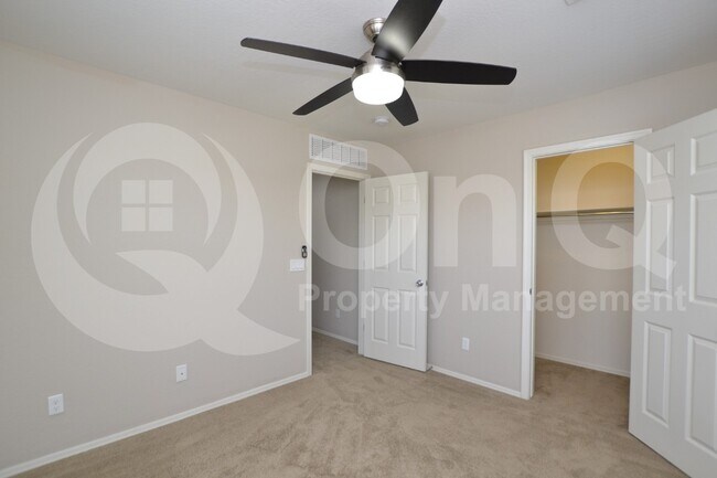 Building Photo - 270 N Scott Dr
