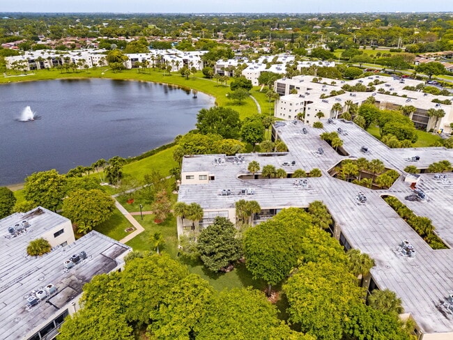 Building Photo - 5310 Las Verdes Cir