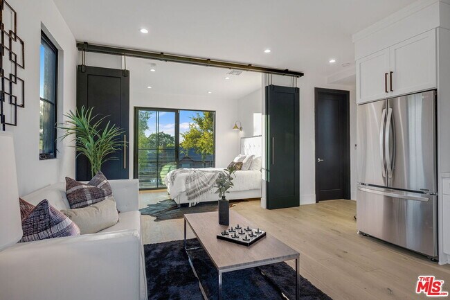 Building Photo - 12672 Stanwood Dr