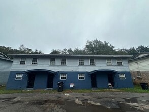 Building Photo - 1742 Hartsfield Rd