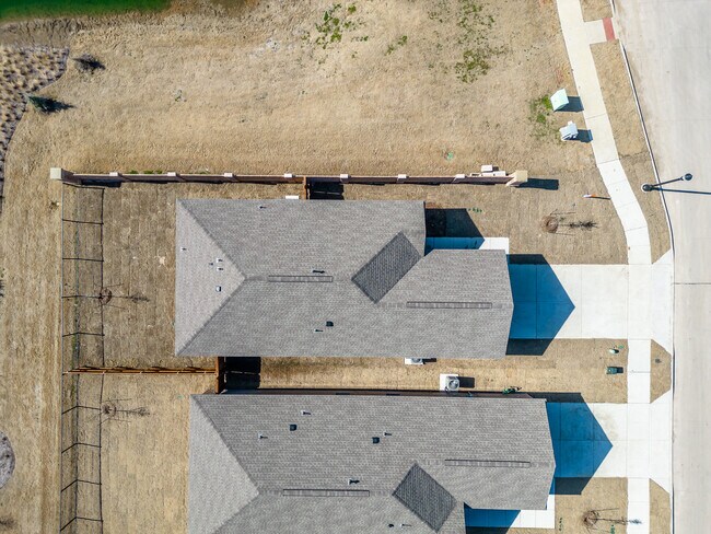 Building Photo - 14004 Birch Farm Dr